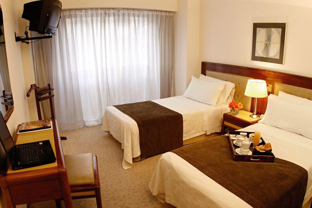 Bisonte Libertad Hotel Buenos Aires Szoba fotó